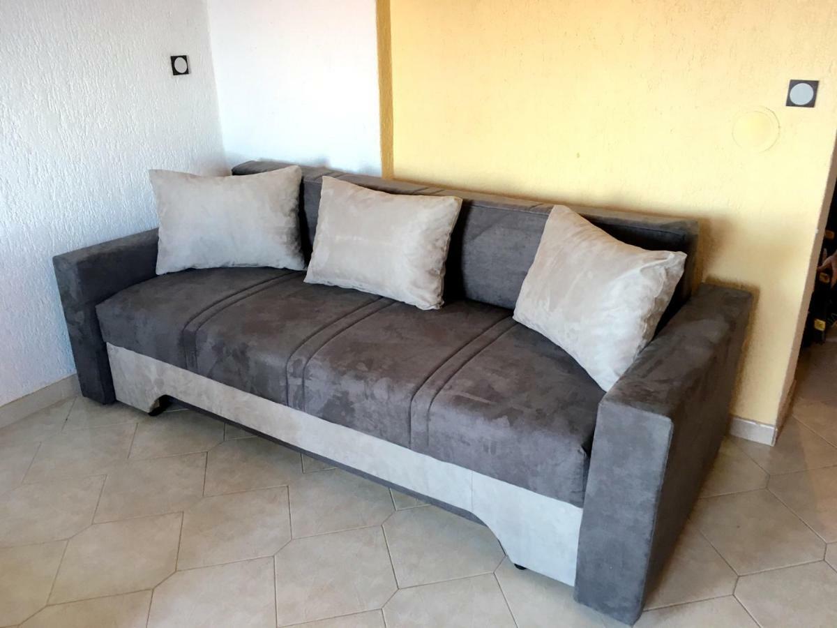 4 Roses Apartment Ravni Zewnętrze zdjęcie